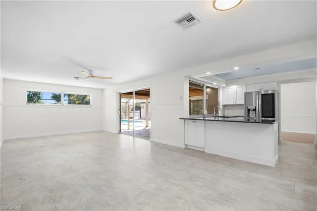 $699,900 | 5091 Westminster Drive, Fort Myers, FL 33919