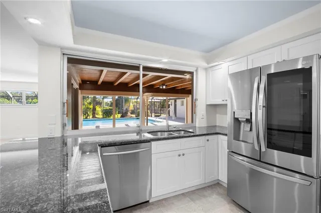 $699,900 | 5091 Westminster Drive, Fort Myers, FL 33919