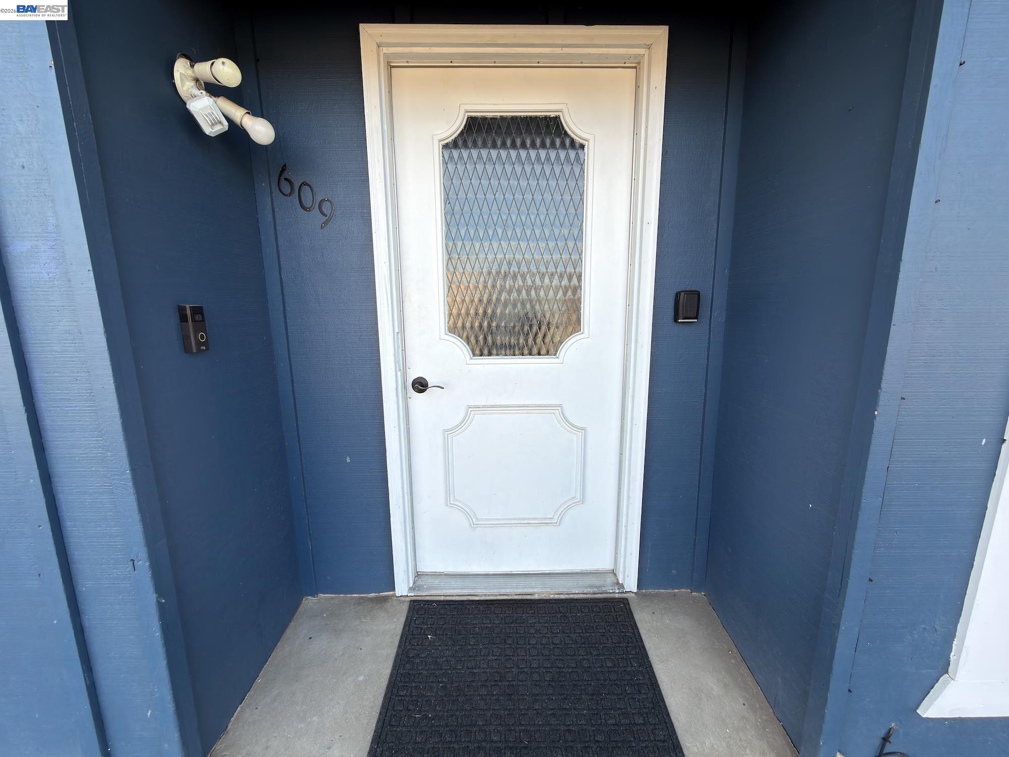 609 East 7th Street Alturas, CA 96101 - Photo 21 of 21 a view of an entryway door