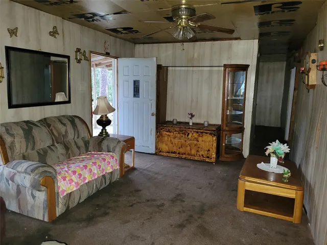 $80,000 | 101 Jamaica Avenue, Point Blank, TX 77364