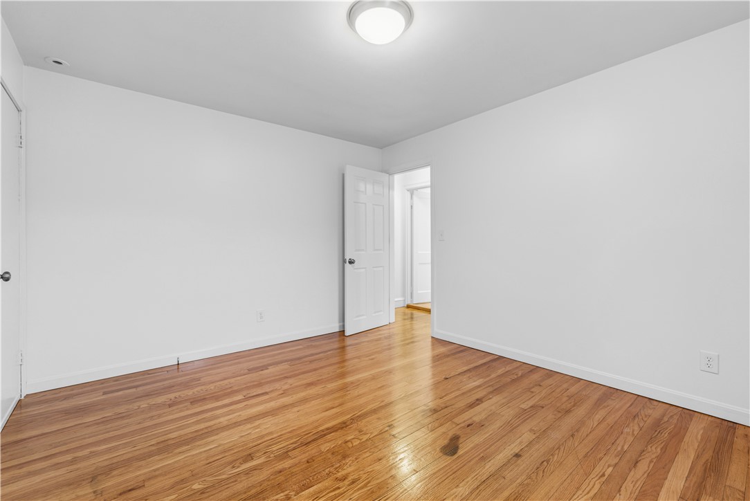 2 Whitman Street Smithfield, RI 02917 - Photo 21 of 29