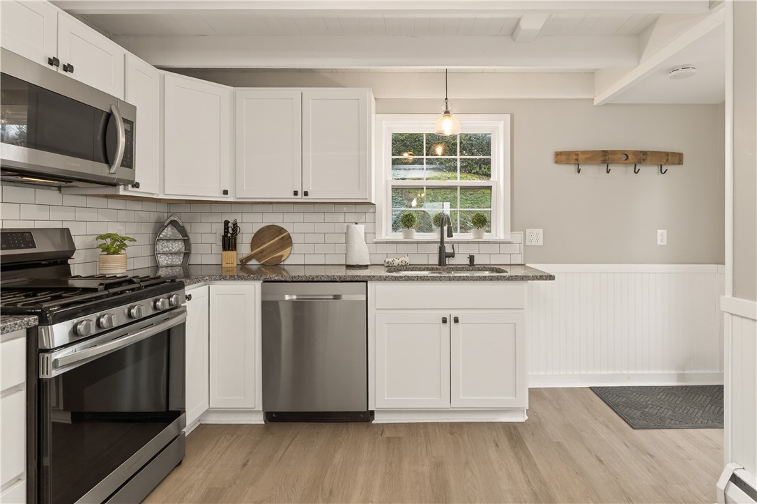 2493 Lower Lake Road Seneca Falls, NY 13148 - Photo 15 of 45