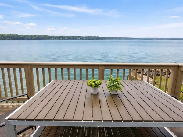 $599,999 | 2493 Lower Lake Road, Seneca Falls, NY 13148
