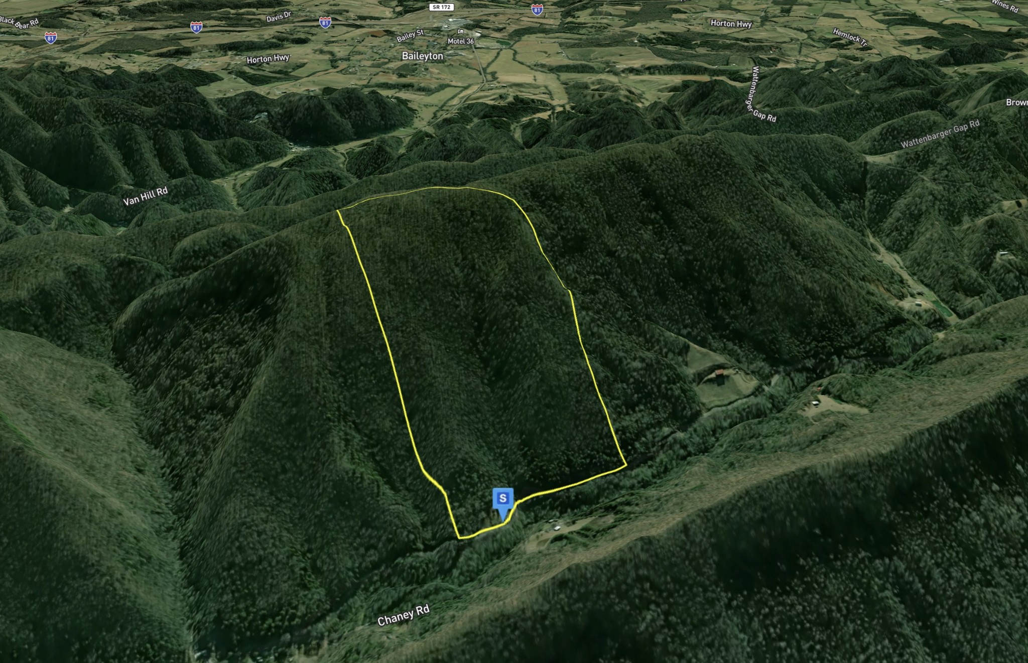 335 Browns Mountain Road Greeneville, TN 37745 - Photo 2 of 5 a view of a backyard