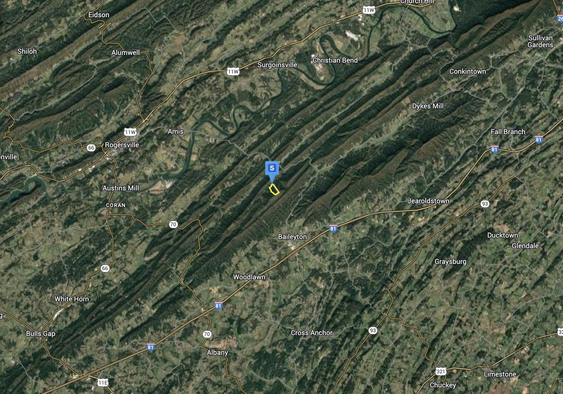 335 Browns Mountain Road Greeneville, TN 37745 - Photo 4 of 5 a view of outdoor space and a yard