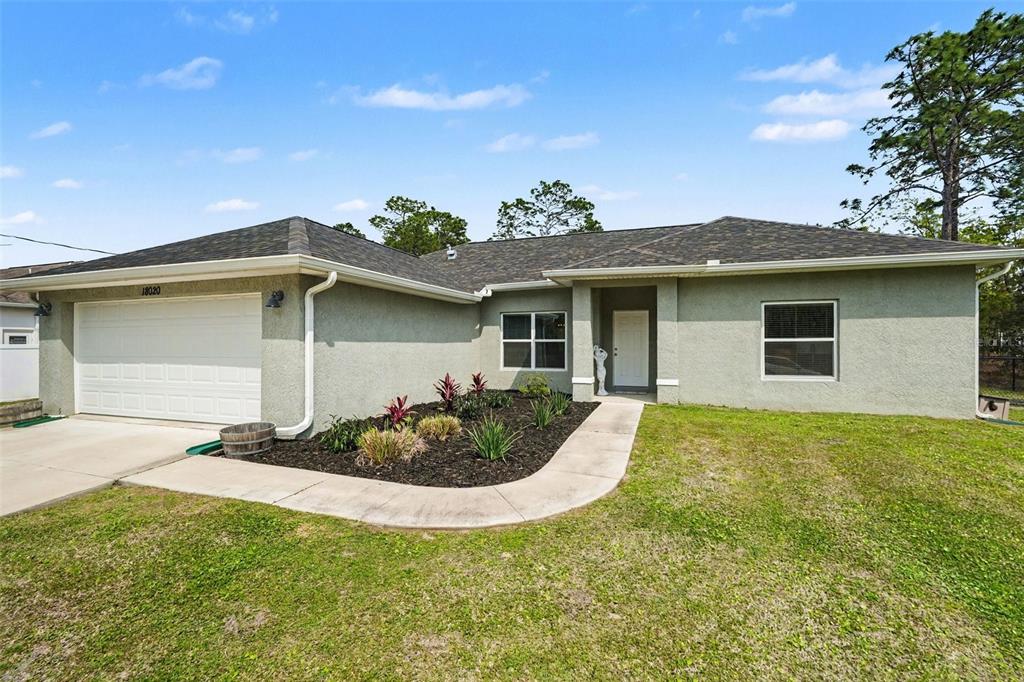18020 Macassar Road Weeki Wachee, FL 34614 - Photo 2 of 34