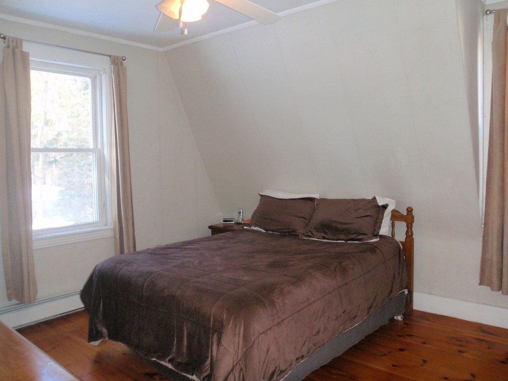 17 Holt Road Holden, MA 01520 - Photo 9 of 22 Gallery Image 9