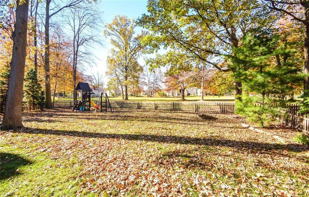 5848 Manning Road Indianapolis, IN 46228 - Photo 21 of 24 Gallery Image 21