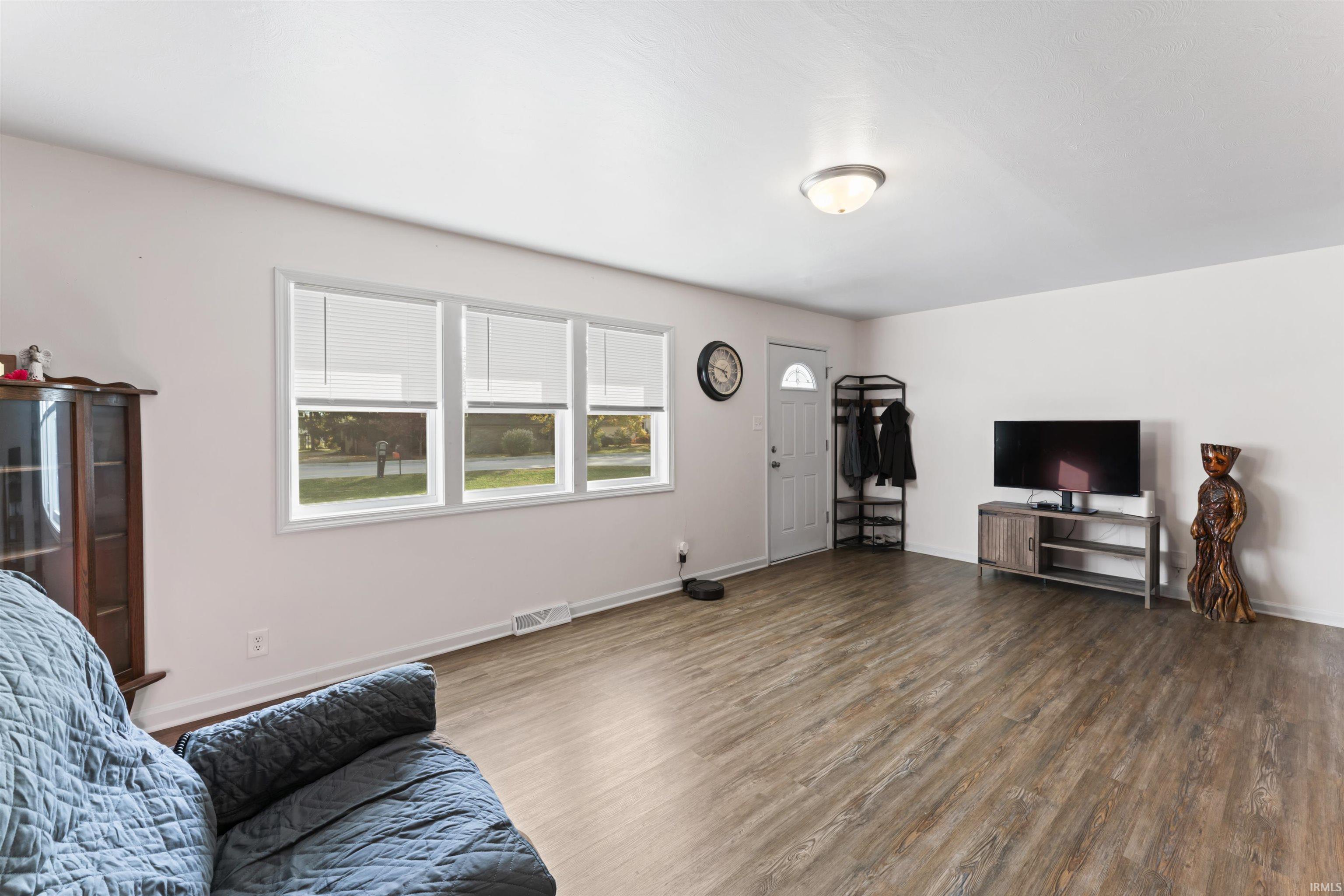 318 Concord Road Crawfordsville, IN 47933 - Photo 3 of 36