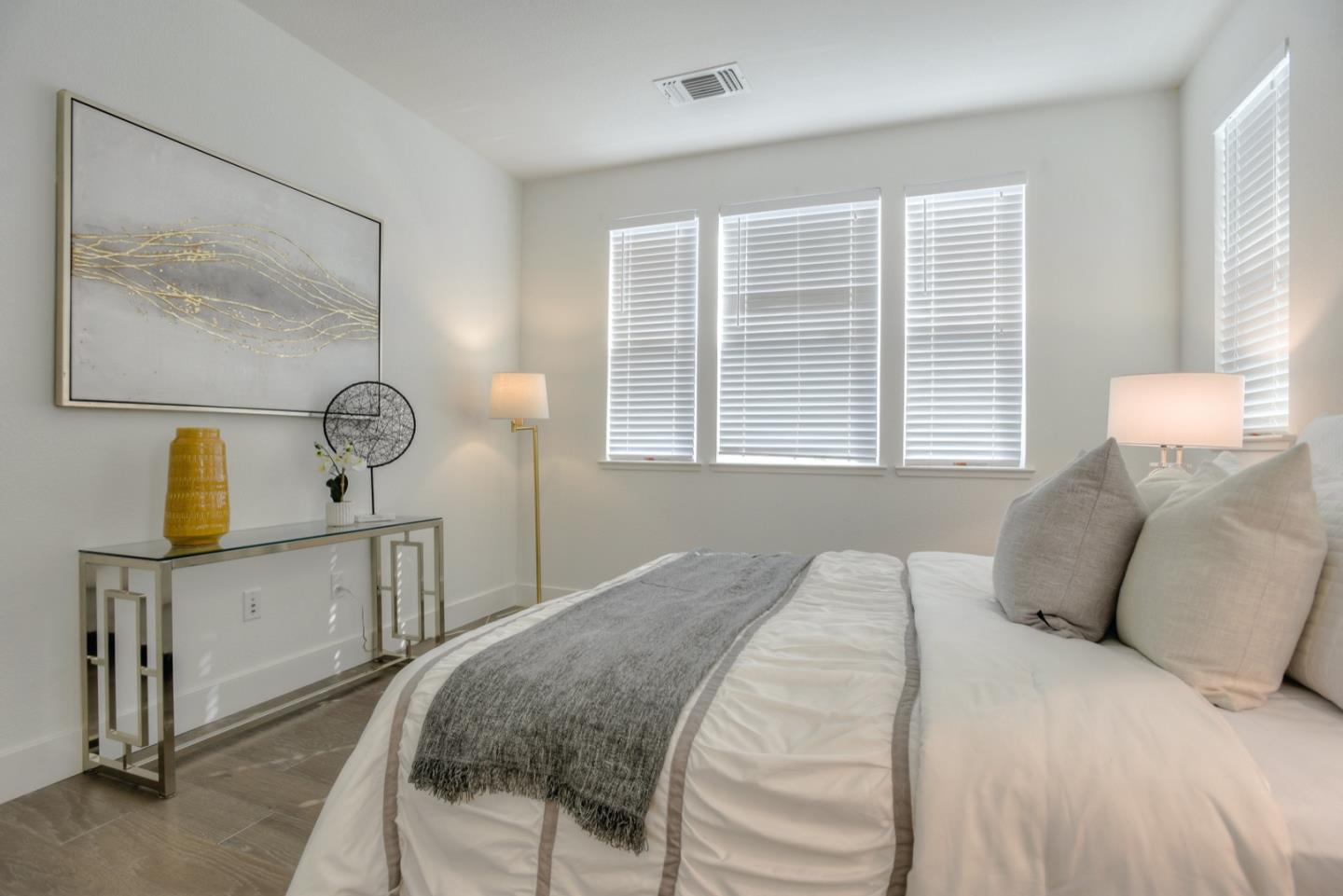 49 Tidal Way San Mateo, CA 94401 - Photo 17 of 25