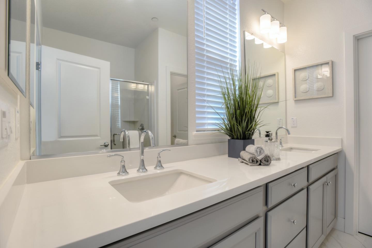 49 Tidal Way San Mateo, CA 94401 - Photo 22 of 25