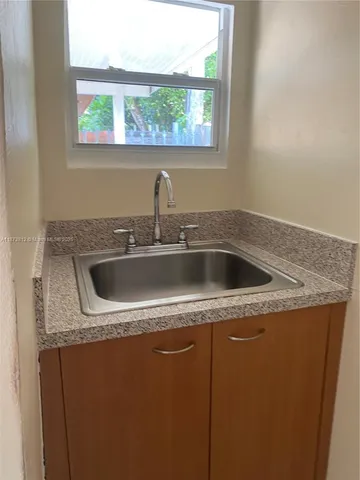 a view of a small cabin