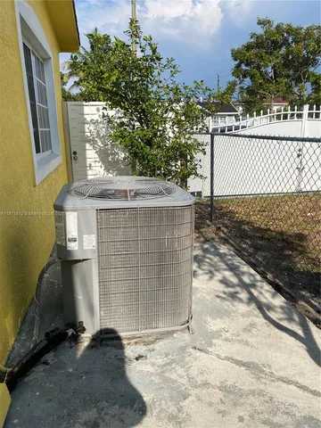 $665,000 | 10440 Northwest 28th Court, Miami, FL 33147