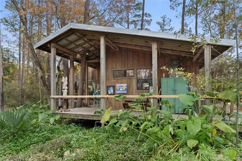 $170,000 | 805 Willow Springs Road, Sulphur, LA 70663
