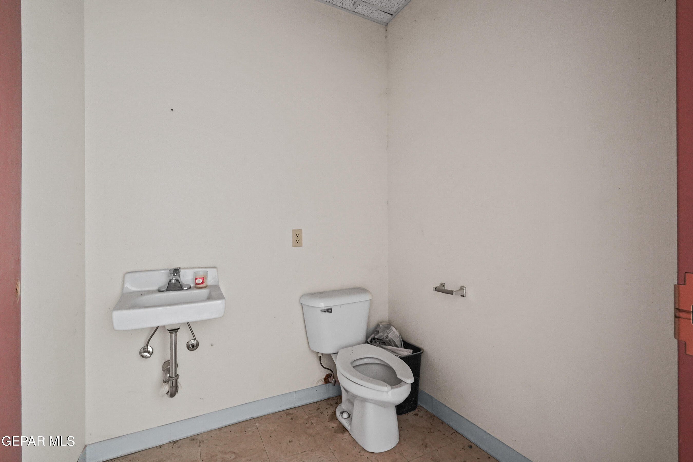 1100 Vinton Road Anthony, TX 79821 - Photo 56 of 83 1100 S. Vinton Edited-24
