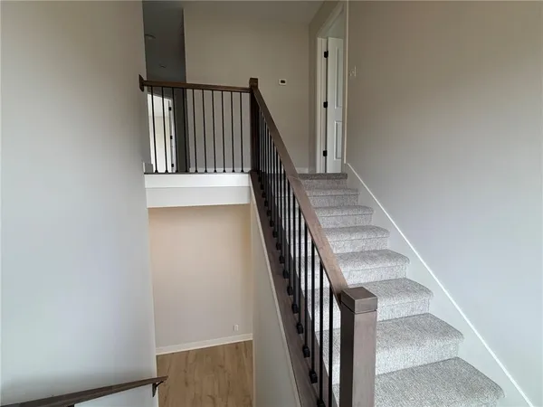 $691,985 | 1813 Southwest Arbormist Drive, Lee's Summit, MO 64082