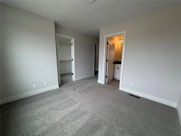 $691,985 | 1813 Southwest Arbormist Drive, Lee's Summit, MO 64082