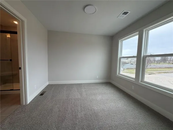 $691,985 | 1813 Southwest Arbormist Drive, Lee's Summit, MO 64082