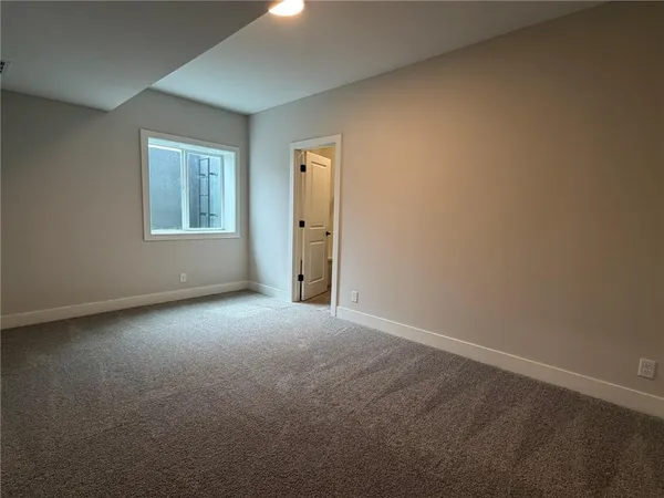 $691,985 | 1813 Southwest Arbormist Drive, Lee's Summit, MO 64082