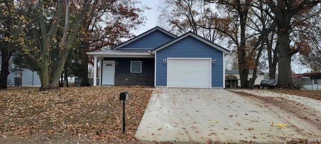 $185,000 | 720 East Chaney Street, Sullivan, IN 47882