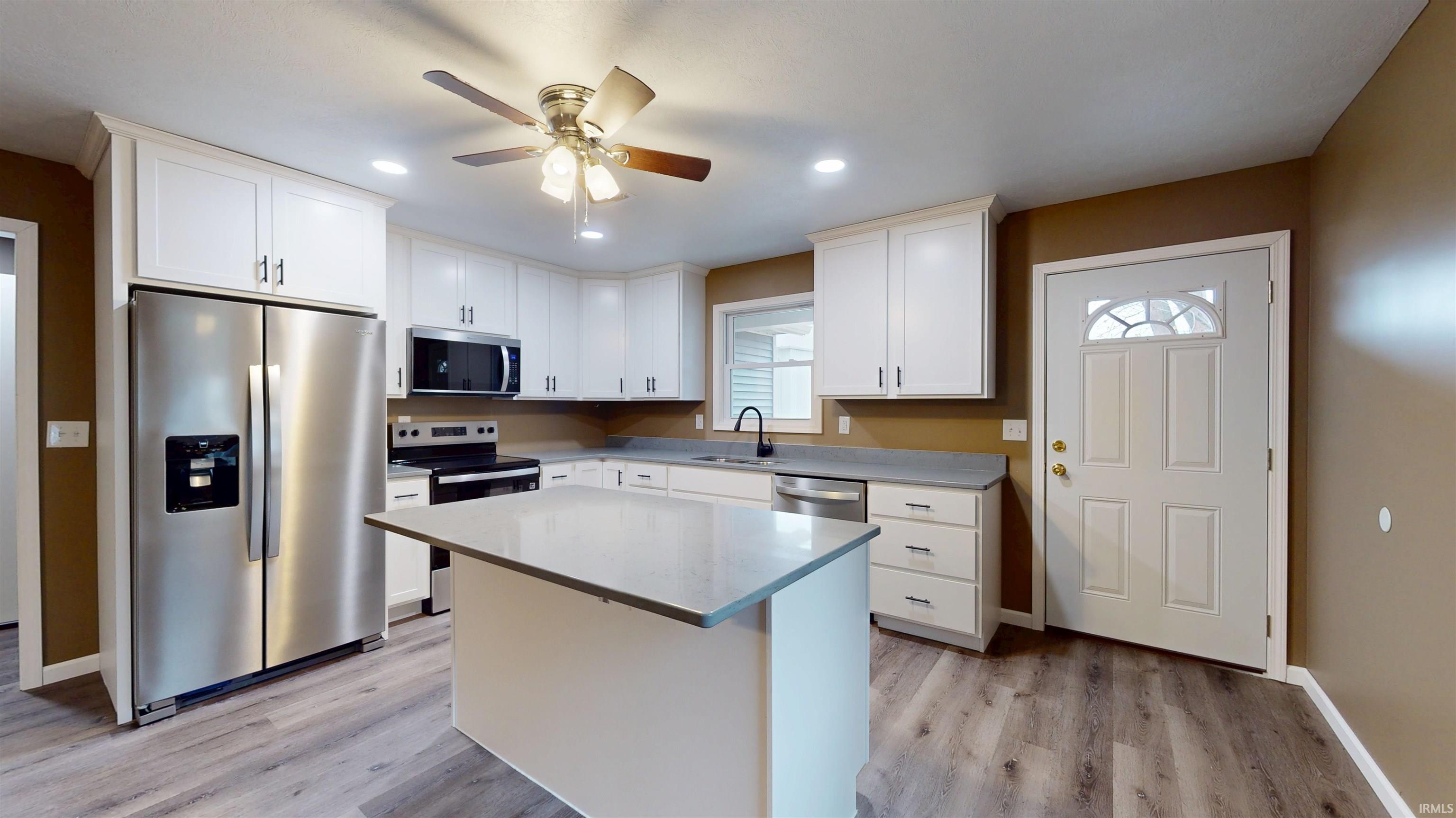 720 East Chaney Street Sullivan, IN 47882 - Photo 3 of 20