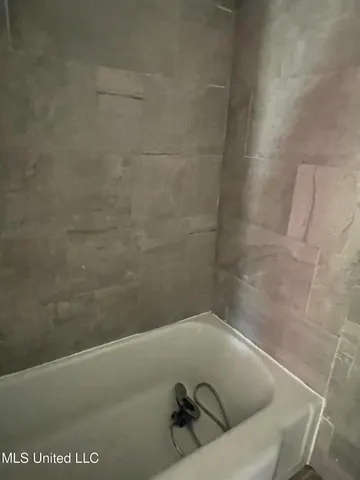 $69,500 | 2826 Donaldson Drive, Jackson, MS 39212