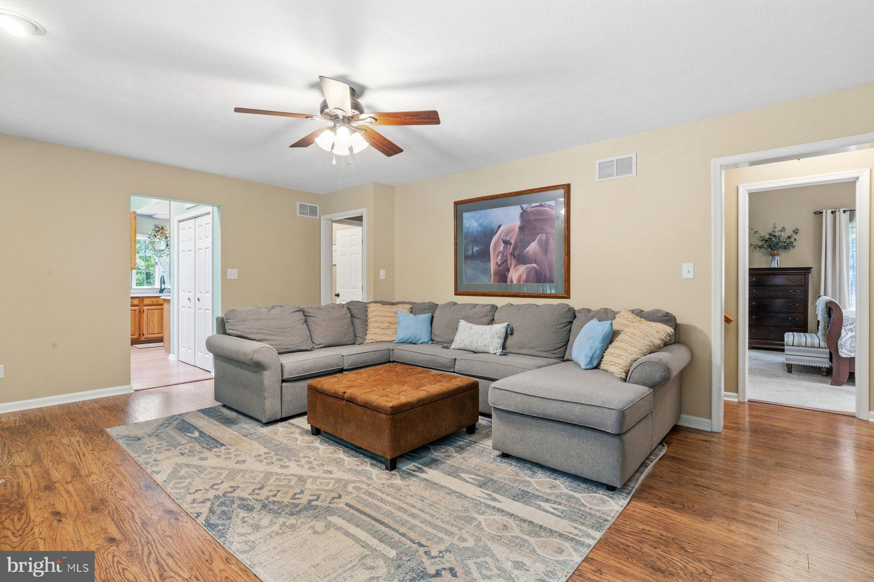 3788 Roop Road New Windsor, MD 21776 - Photo 16 of 33 Living Room