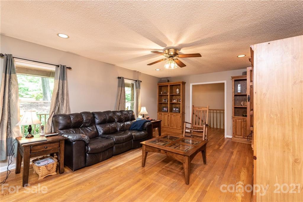 2130 Westover Road Hickory, NC 28602 - Photo 13 of 45 Gallery Image 13