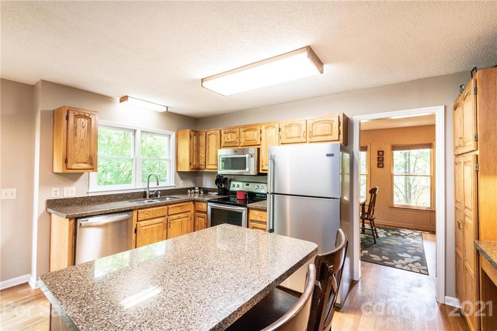 2130 Westover Road Hickory, NC 28602 - Photo 21 of 45 Gallery Image 21