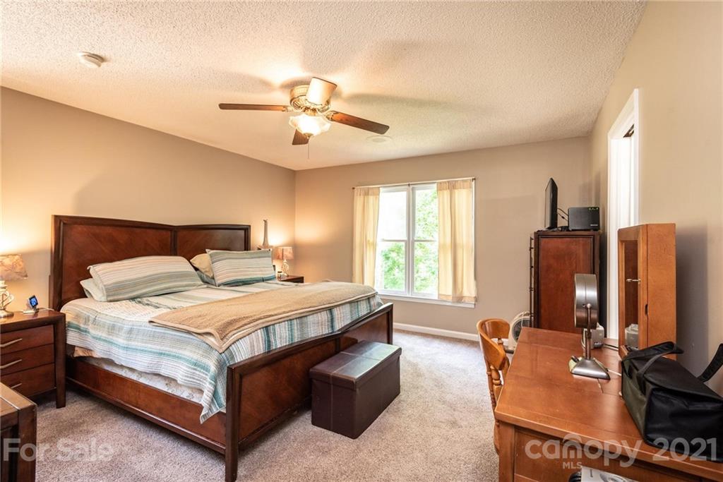 2130 Westover Road Hickory, NC 28602 - Photo 30 of 45 Gallery Image 30