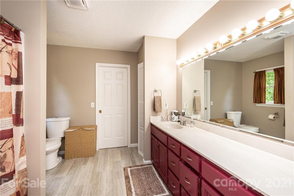 2130 Westover Road Hickory, NC 28602 - Photo 33 of 45 Gallery Image 33