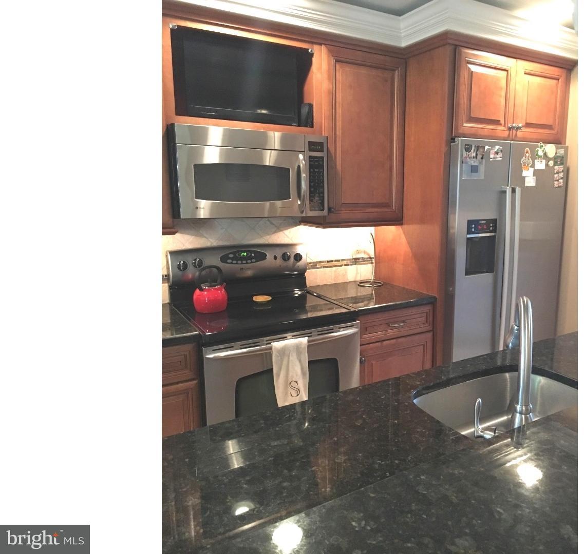 129 Manor Road Hatboro, PA 19040 - Photo 10 of 25 Gallery Image 10