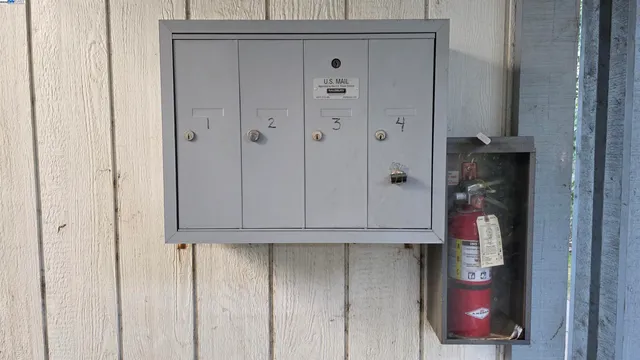 $875,000 | 3208 2nd Avenue, Sacramento, CA 95817