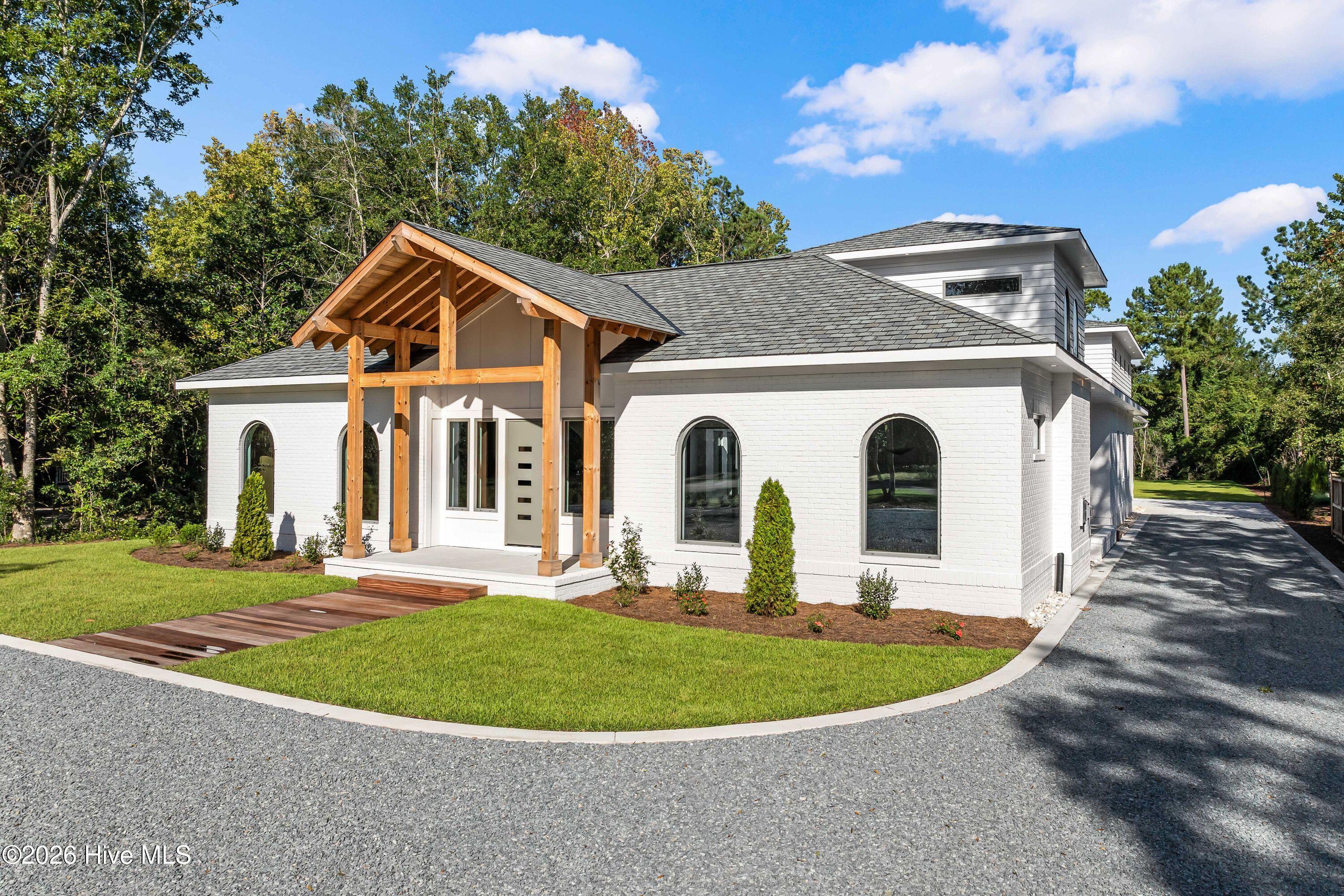 1904 Middle Sound Loop Road Wilmington, NC 28411 - Photo 5 of 80 Gallery Image 5