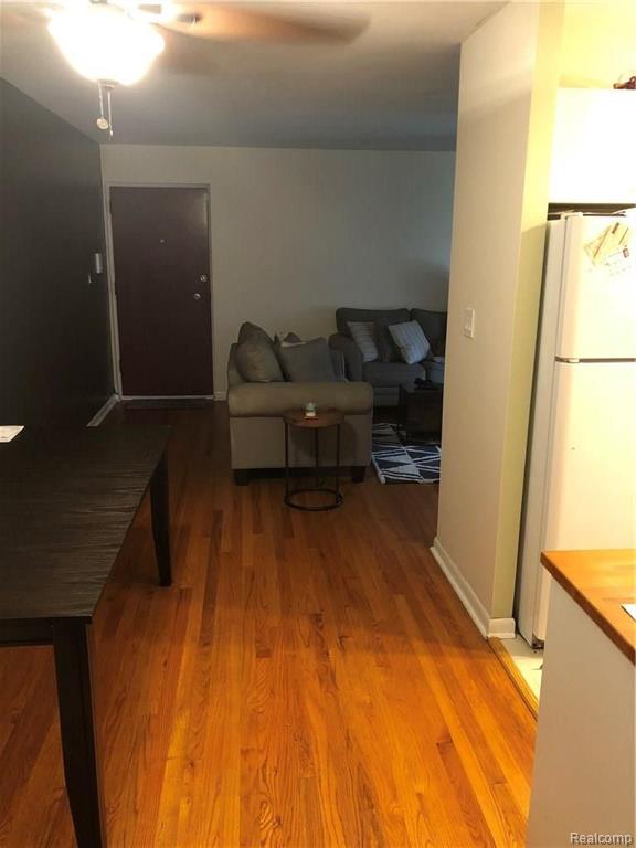 16471 East 10 Mile Road Eastpointe, MI 48021 - Photo 6 of 13