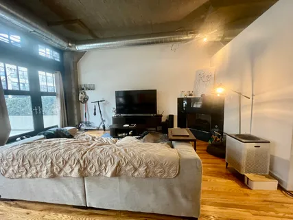 $2,650 | 1151 West 15th Street, Unit 137, Chicago, IL 60608