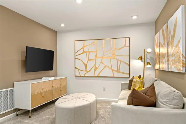 $494,990 | 9876 Walkway Drive, Orlando, FL 32832