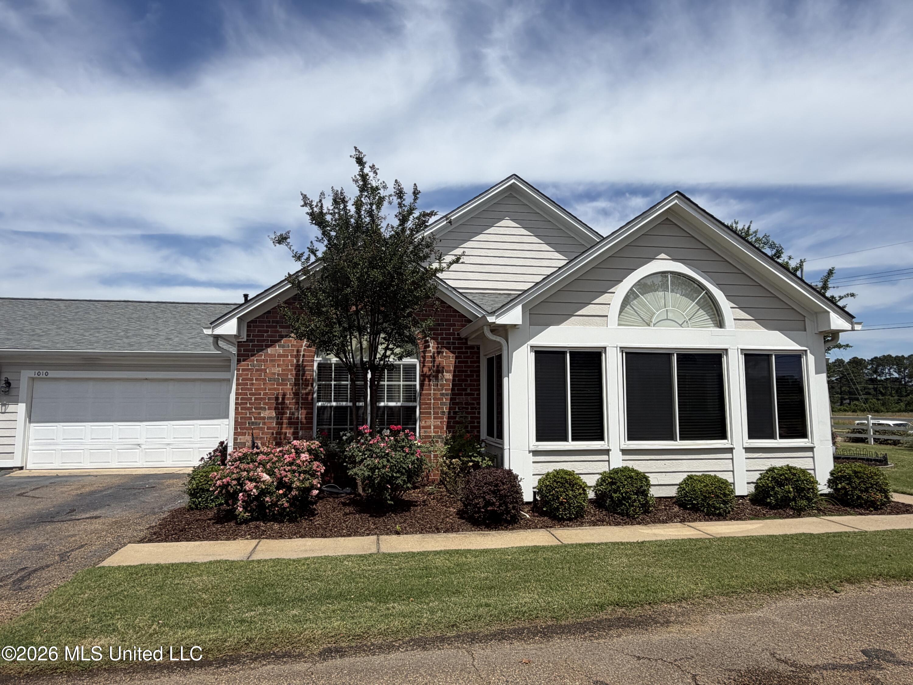 1010 Gerrits Landing Brandon, MS 39047 - Photo 2 of 27 IMG_2561