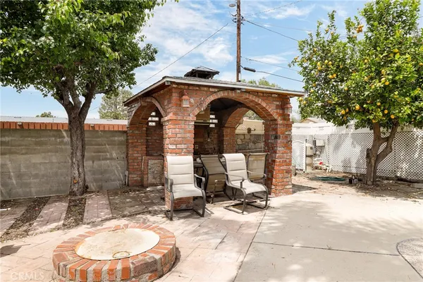 a view of outdoor space yard and patio