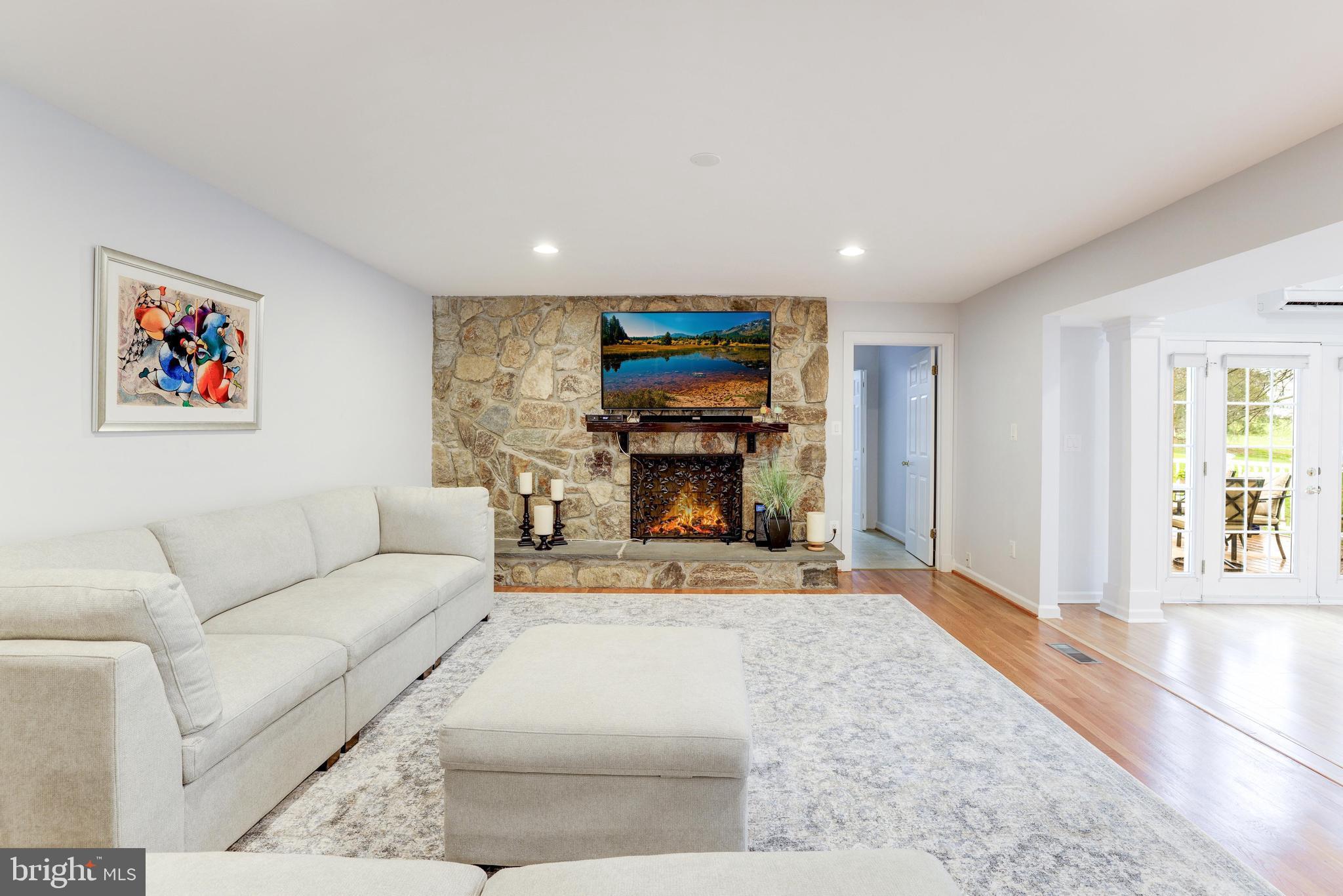 10414 Mt Sunapee Road Vienna, VA 22182 - Photo 30 of 83 Gallery Image 30