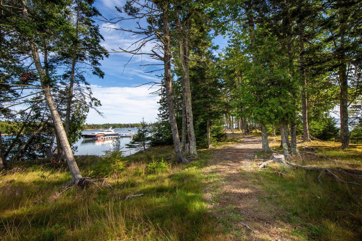 230 Keller Point Road Islesboro, ME 04848 - Photo 38 of 50 W38-ME2824_45