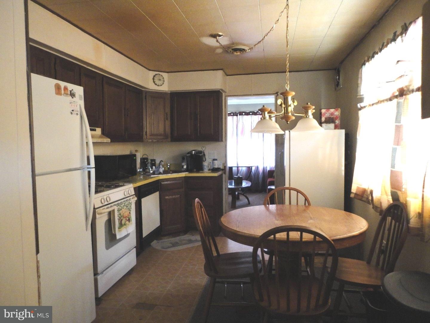 303 East Rudderow Avenue Maple Shade, NJ 08052 - Photo 9 of 24