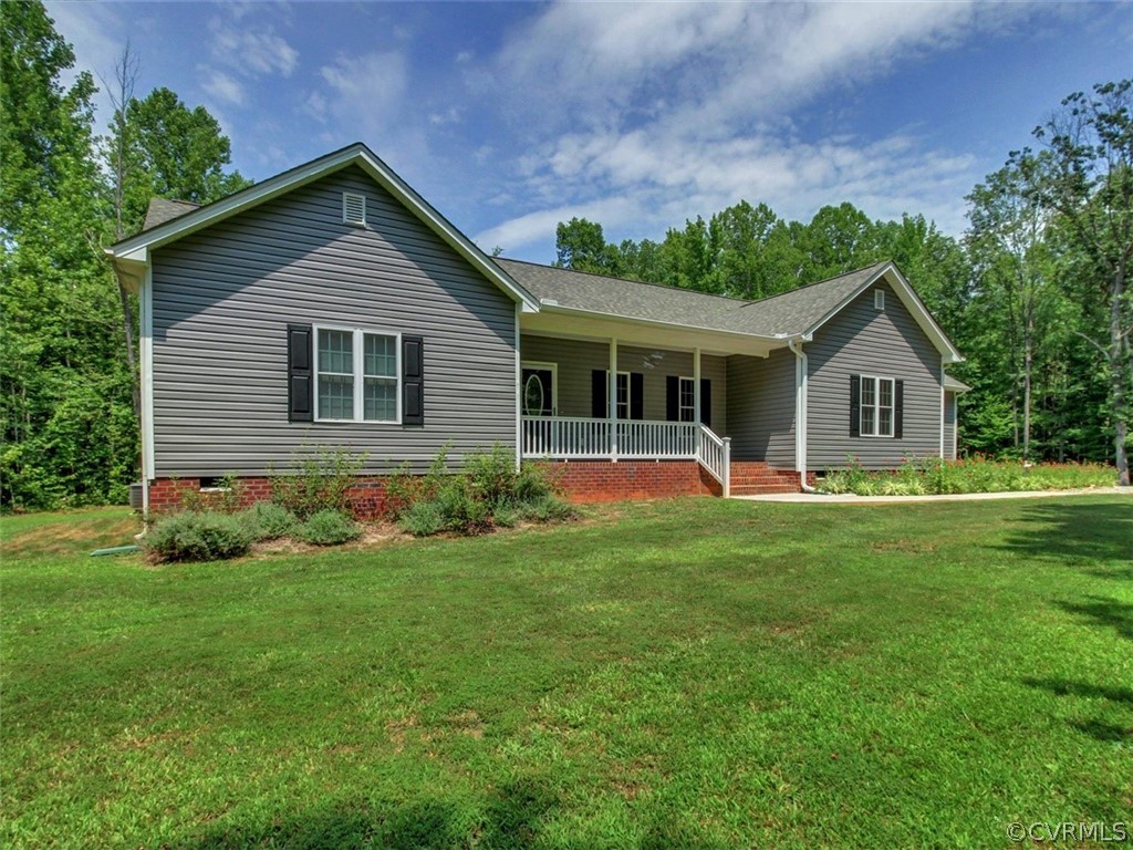 4720 Powhatan Lakes Road Powhatan, VA 23139 - Photo 1 of 35 Home Sweet Home!