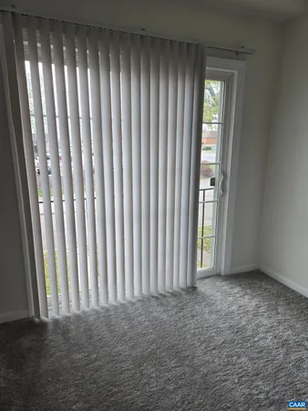 $1,340 | 1750 Rosser Avenue, Unit 9, Waynesboro, VA 22980