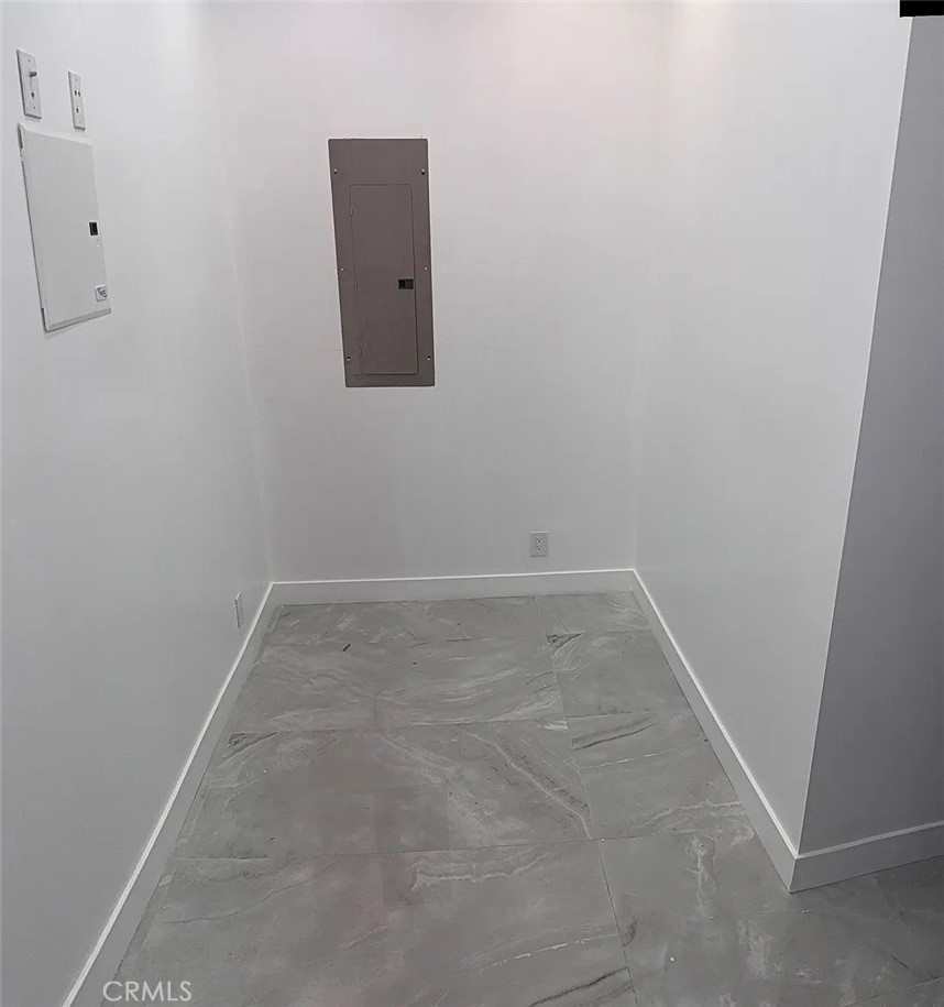 522 Stanford Road Burbank, CA 91504 - Photo 17 of 19