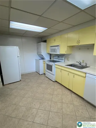 $1,750 | 606 West Broad Street, Unit F, Bethlehem, PA 18018