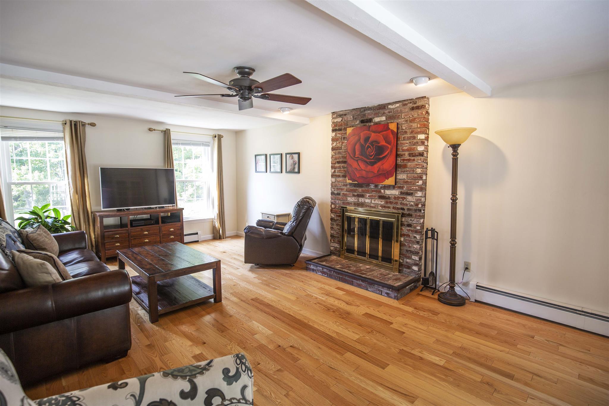 9 Ballard Road Derry, NH 03038 - Photo 5 of 22