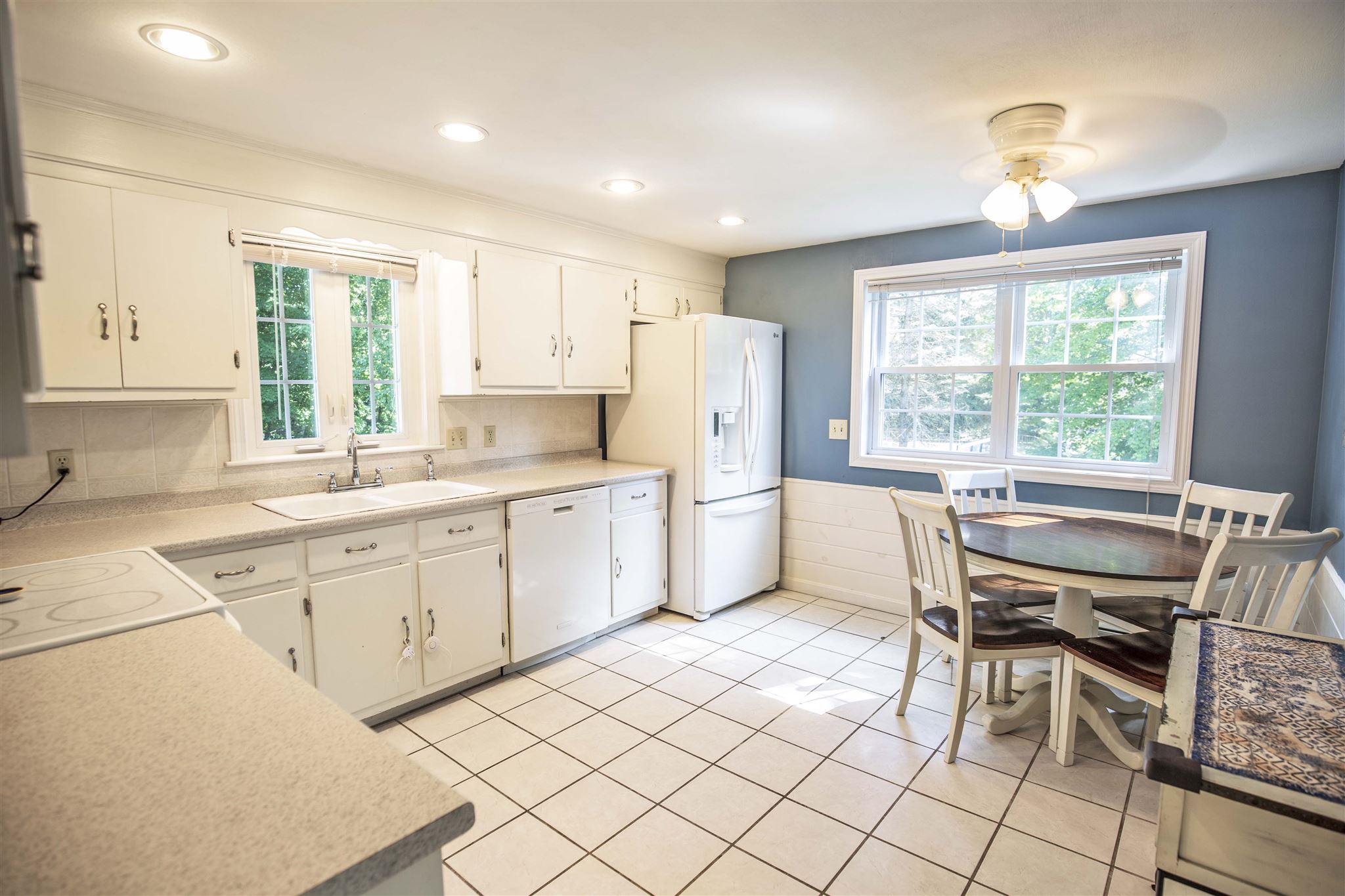 9 Ballard Road Derry, NH 03038 - Photo 6 of 22