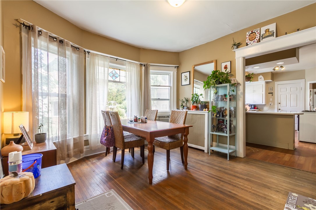 370 Pearl Street Rochester, NY 14607 - Photo 3 of 29