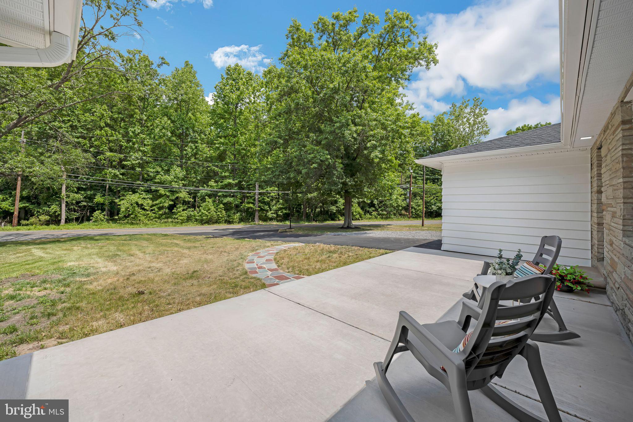 67 Christopher Mill Road Medford, NJ 08055 - Photo 25 of 32 Brand new front patio